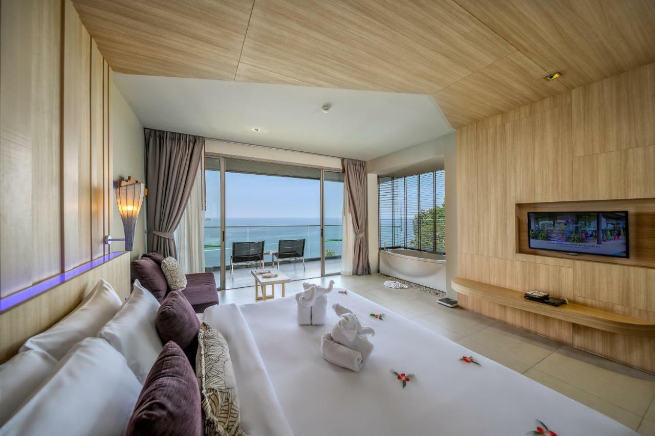 Grand Deluxe Double or Twin Room with Sea View,1589337371:JPEG