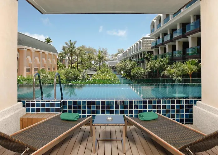 Phuket Graceland And SpaSpa Hotel